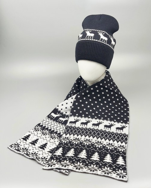Шапка и шарф с зимним орнаментом в структуре вязки
